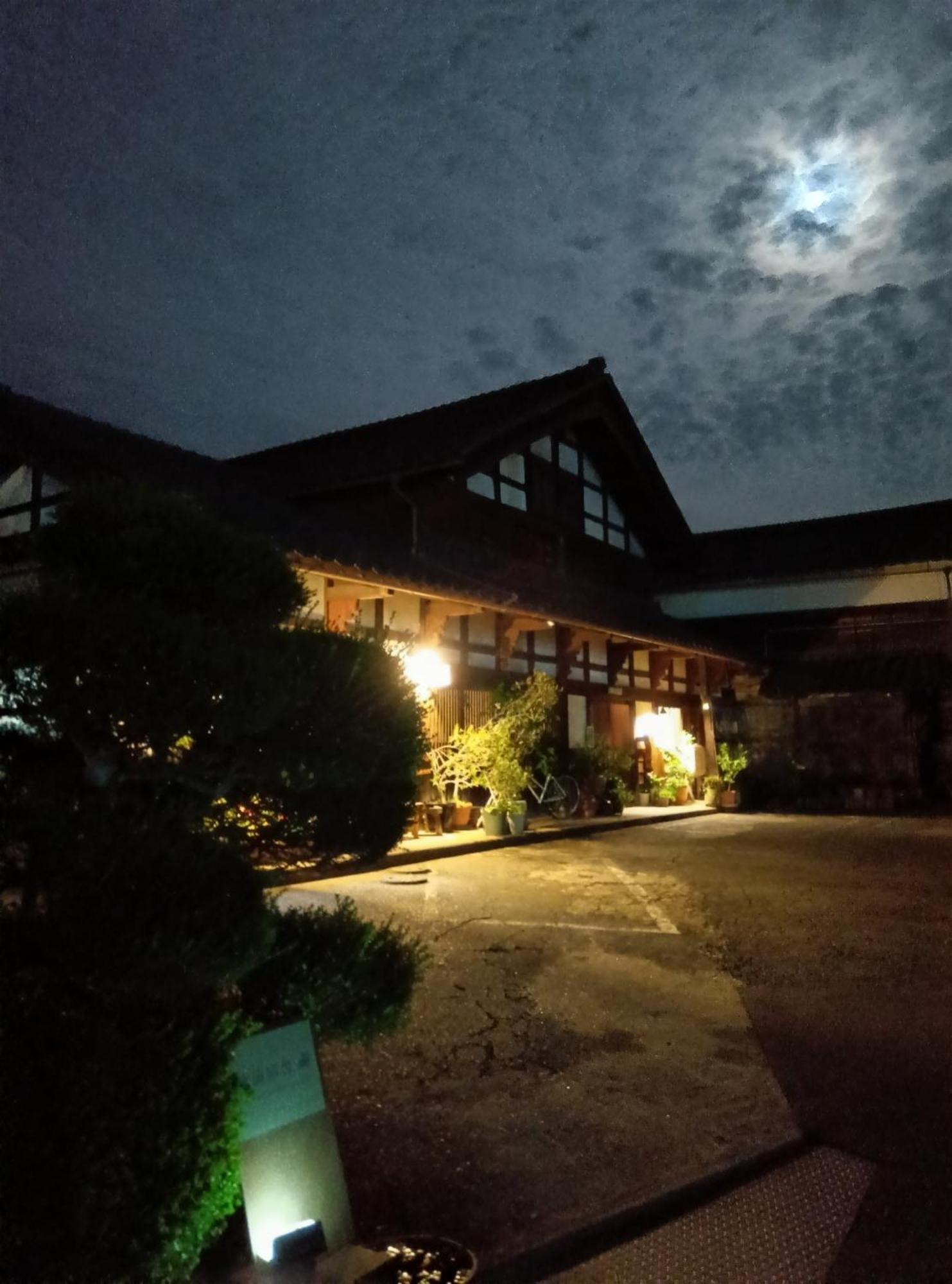 駅前宿舎 禪 Shared House Zen Eiheiji Экстерьер фото