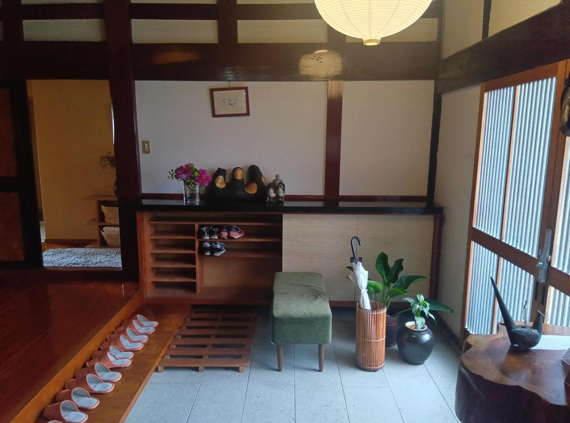 駅前宿舎 禪 Shared House Zen Eiheiji Экстерьер фото